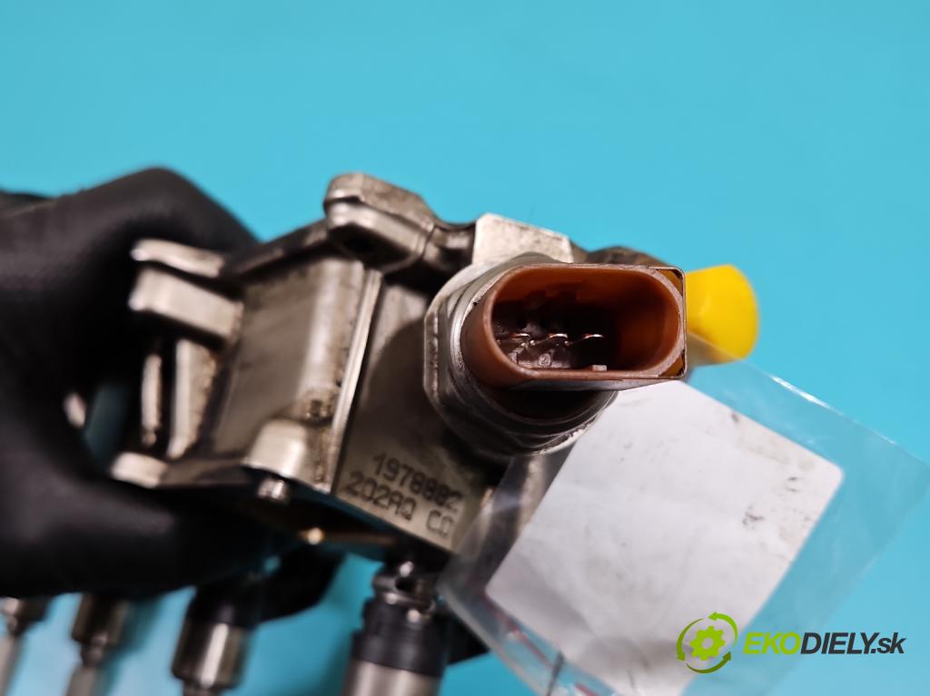 Vw Tiguan I 2007-2016 1.4 TSI 150 HP manual 110 kW 1390 cm3 5- vstrek 03C906036F (Vstrekovač paliva)