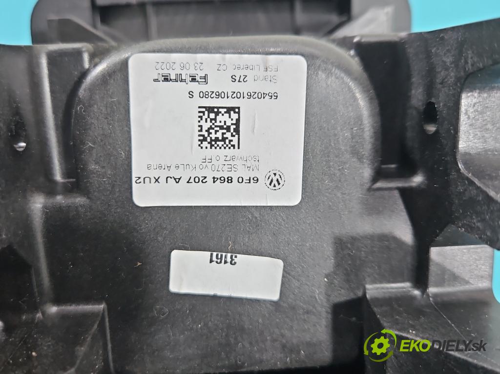 Seat Arona 2017- 1.0 TSI 110 HP manual 81 kW 999 cm3 5- operadlo 6F0864207AJ (Lakťová opierka)