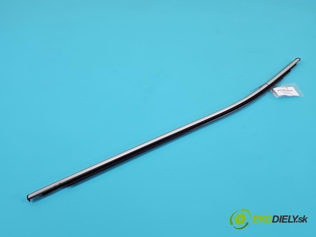 Seat Arona 2017- 1.0 TSI 110 HP manual 81 kW 999 cm3 5- Těsnění: dvere zadné ľavé 6F0839475 (Karoséria ostatné)