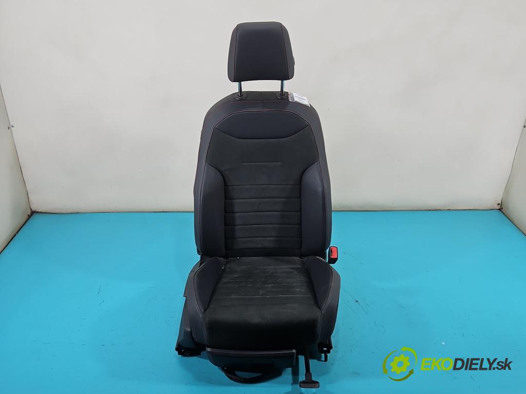 Seat Arona 2017- 1.0 TSI 110 HP manual 81 kW 999 cm3 5- Sedačka pravý  (Sedadlo)