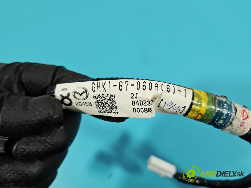 Mazda 6 III GJ 2012-2024 2.2d 150 HP manual 110 kW 2190 cm3 4- Zväzok: kufrové dvere zadné GHK1-67-060A