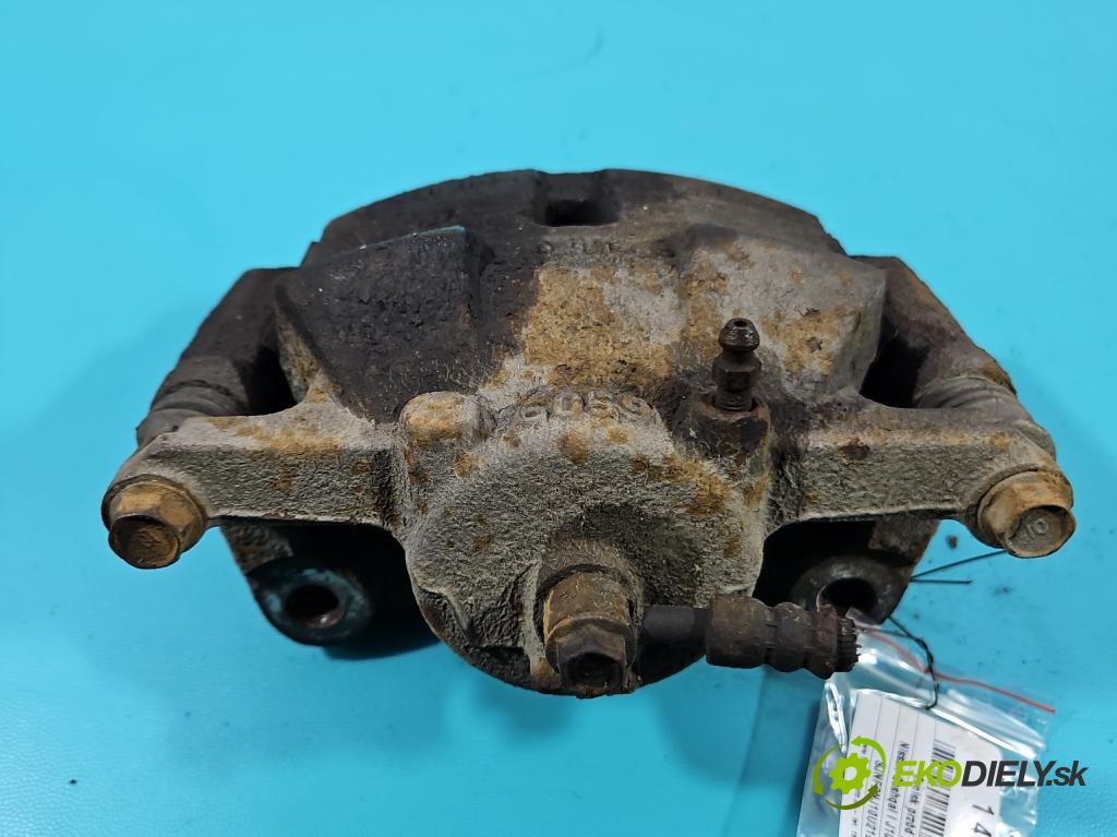 Nissan Qashqai I J10 2006-2013 2.0 dci 150 HP manual 110 kW 1995 cm3 5- brzdič predné pravý  (Kľučka dverí ostatné)