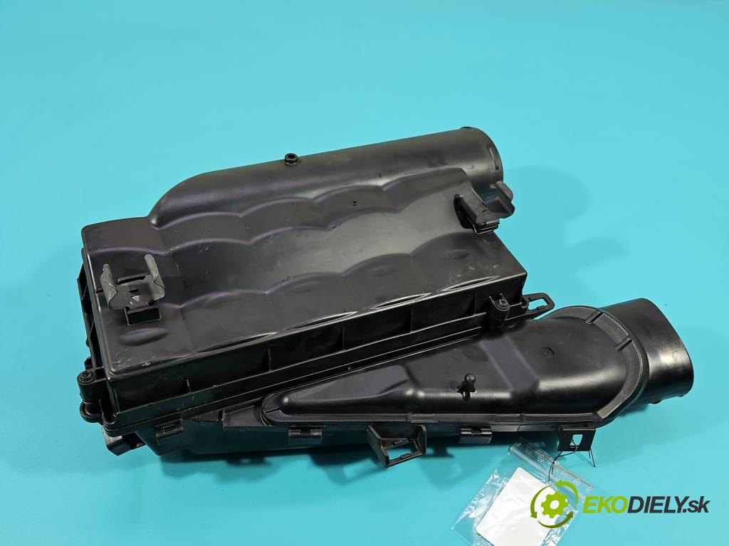 Mercedes CLS II C218 2010-2018 4.7 V8 (278922) 408KM automatic 300 kW 4663 cm3 4- obal filtra vzduchu A2780900201 (Obal vzduchového filtra)