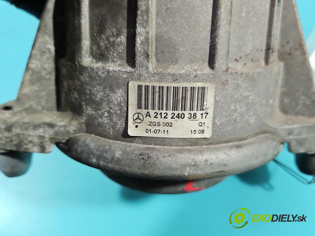 Mercedes CLS II C218 2010-2018 4.7 V8 (278922) 408KM automatic 300 kW 4663 cm3 4- airbag motora A2122403817 (Držiak motora)
