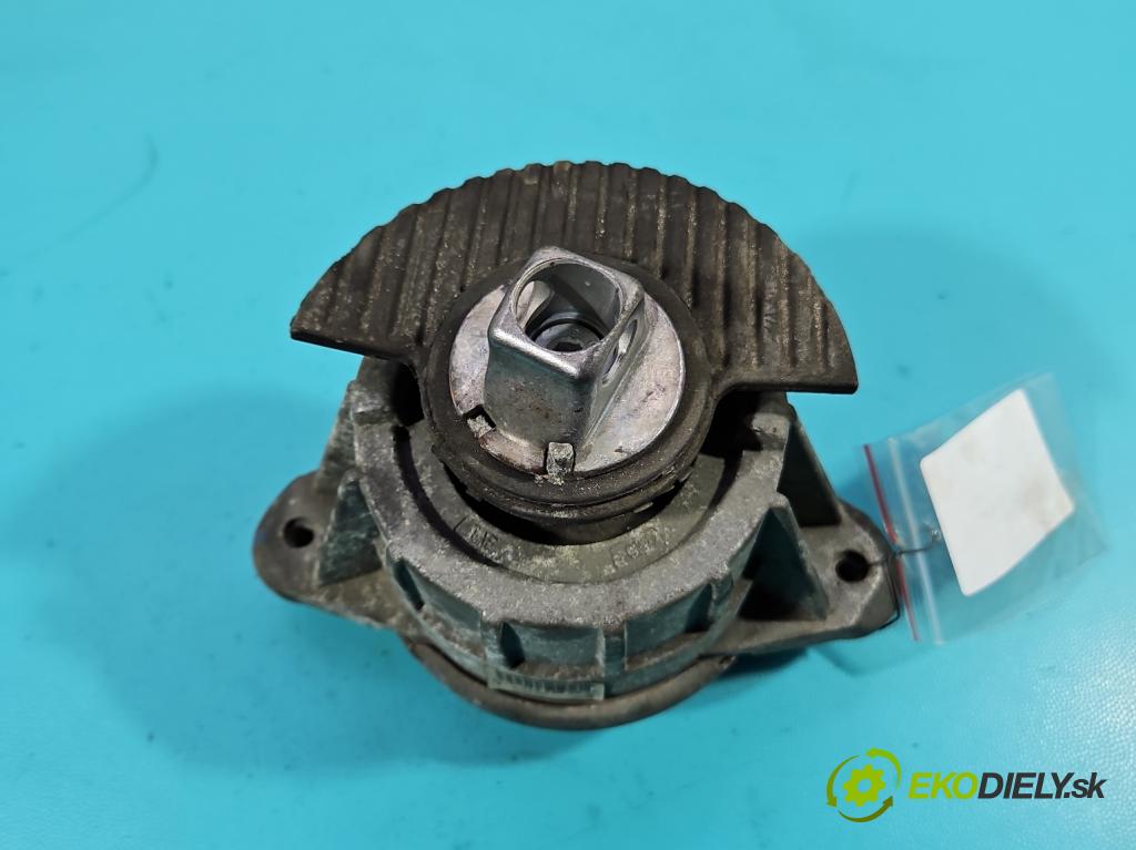 Mercedes CLS II C218 2010-2018 4.7 V8 (278922) 408KM automatic 300 kW 4663 cm3 4- airbag motora A2122403817 (Držiak motora)