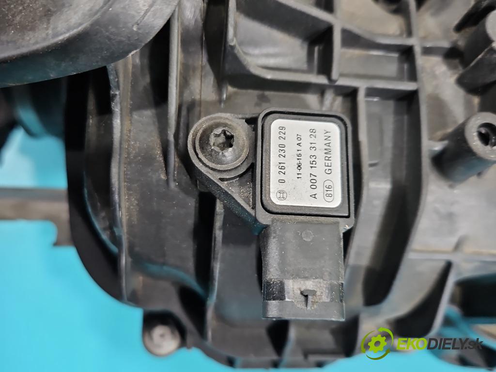 Mercedes CLS II C218 2010-2018 4.7 V8 (278922) 408KM automatic 300 kW 4663 cm3 4- zvod nasávací A2780980807 (Sacie potrubie)