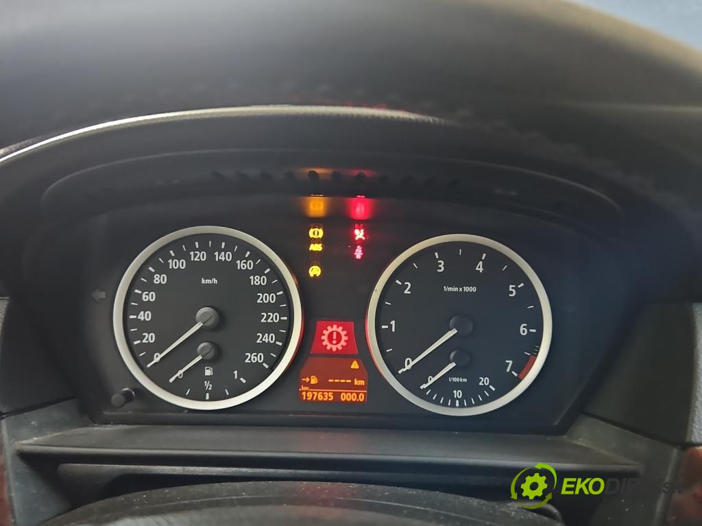 Bmw 5 E60 2003-2010 3.0d 231 hp automatic 170 kW 2979 cm3 4- Přístrojová deska 6934312 (Přístrojové desky, displeje)