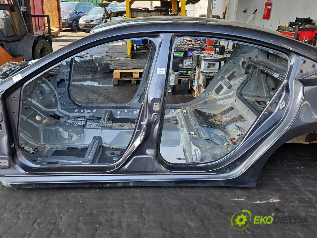 Mazda 6 III GJ 2012-2024 2.2d 150 hp manual 110 kW 2190 cm3 4- práh levý  (Karoserie ostatní)