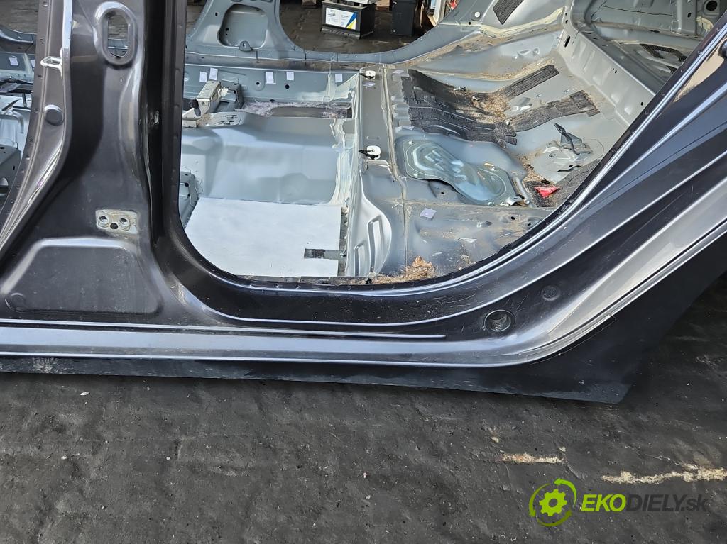 Mazda 6 III GJ 2012-2024 2.2d 150 hp manual 110 kW 2190 cm3 4- práh levý  (Karoserie ostatní)