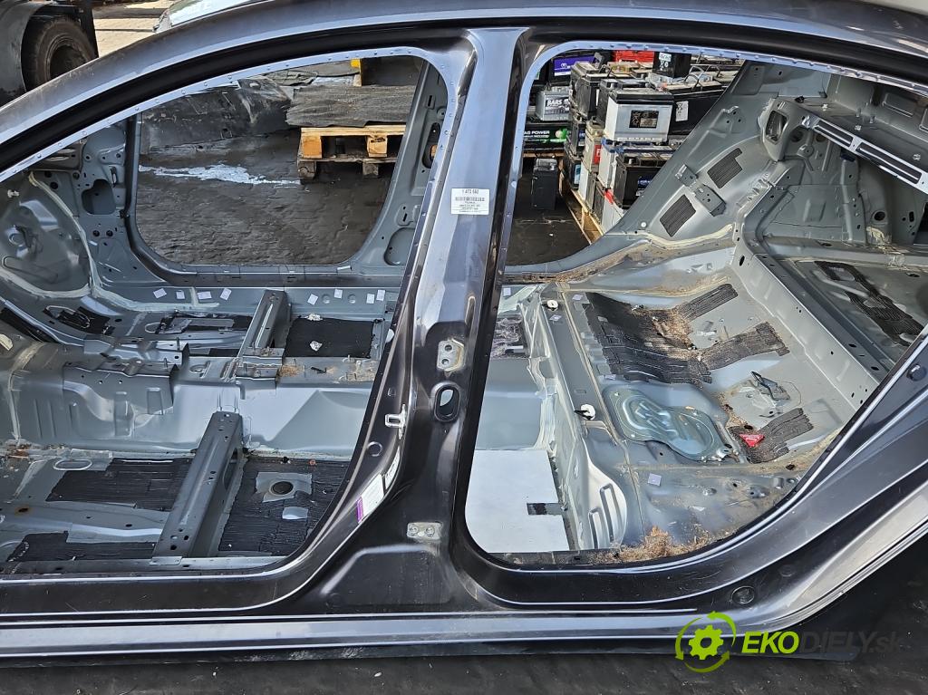 Mazda 6 III GJ 2012-2024 2.2d 150 hp manual 110 kW 2190 cm3 4- práh levý  (Karoserie ostatní)