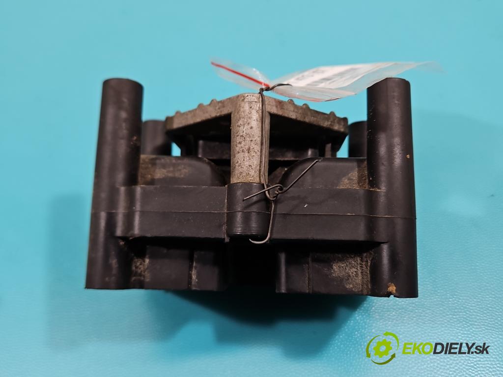 Vw Bora 2.0 8V 116 hp manual 85 kW 1984 cm3 5- cívka zapalovací  (Zapalovací cívky, moduly)