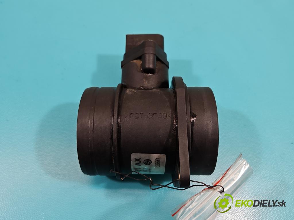 Vw Bora 2.0 8V 116 HP manual 85 kW 1984 cm3 5- průtokoměr: 0280218002 (Váha vzduchu)