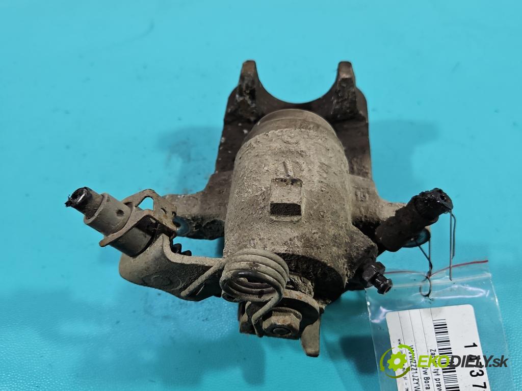 Vw Bora 2.0 8V 116 HP manual 85 kW 1984 cm3 5- brzdič zadné pravý  (Kľučka dverí ostatné)