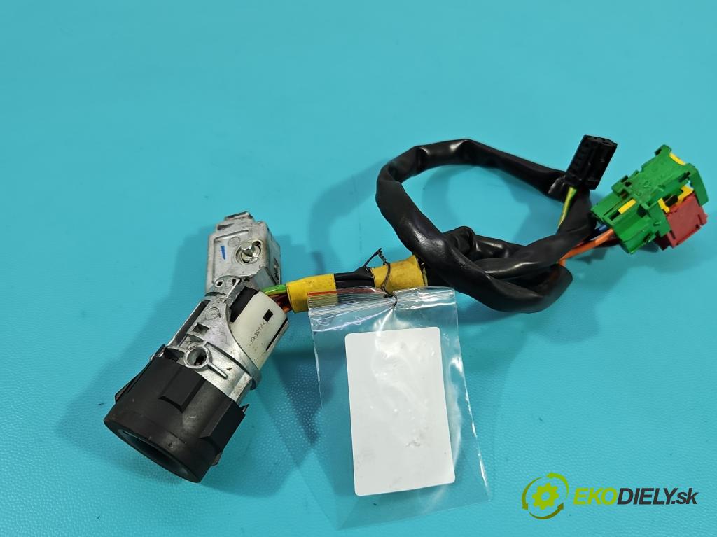 Peugeot 1007 1.6 16V 109 HP automatic 80 kW 1587 cm3 3- Spínačka (Spínacia skrinka)