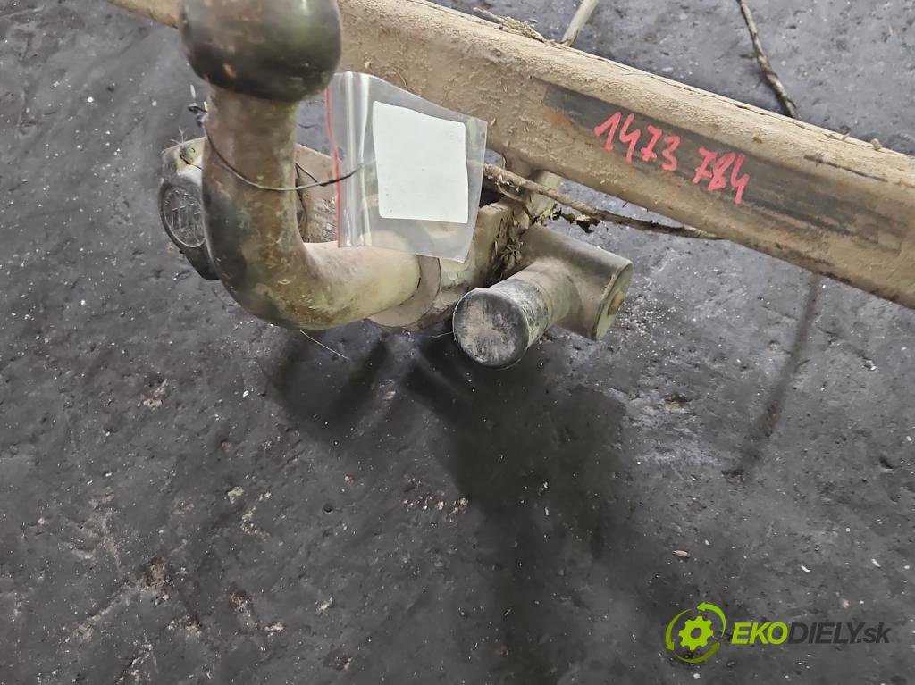 Citroen Berlingo I 1996-2008 2.0 hdi 90 HP manual 66 kW 1997 cm3 5- Hák: vlečení:  (Ťažné zariadenie)