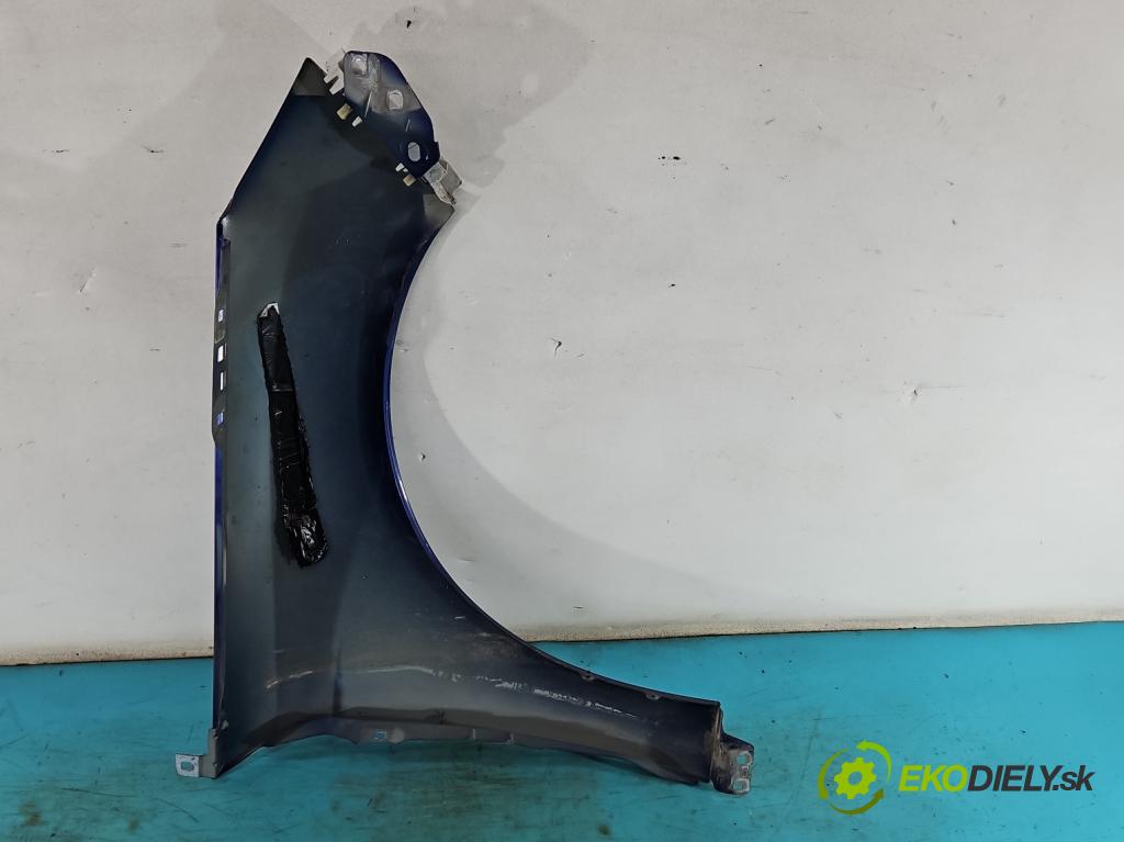 Ford Focus Mk3 2010-2018 1.5 tdci 120 hp manual 88 kW 1499 cm3 5- blatnik přední levý  (Levý přední blatník)