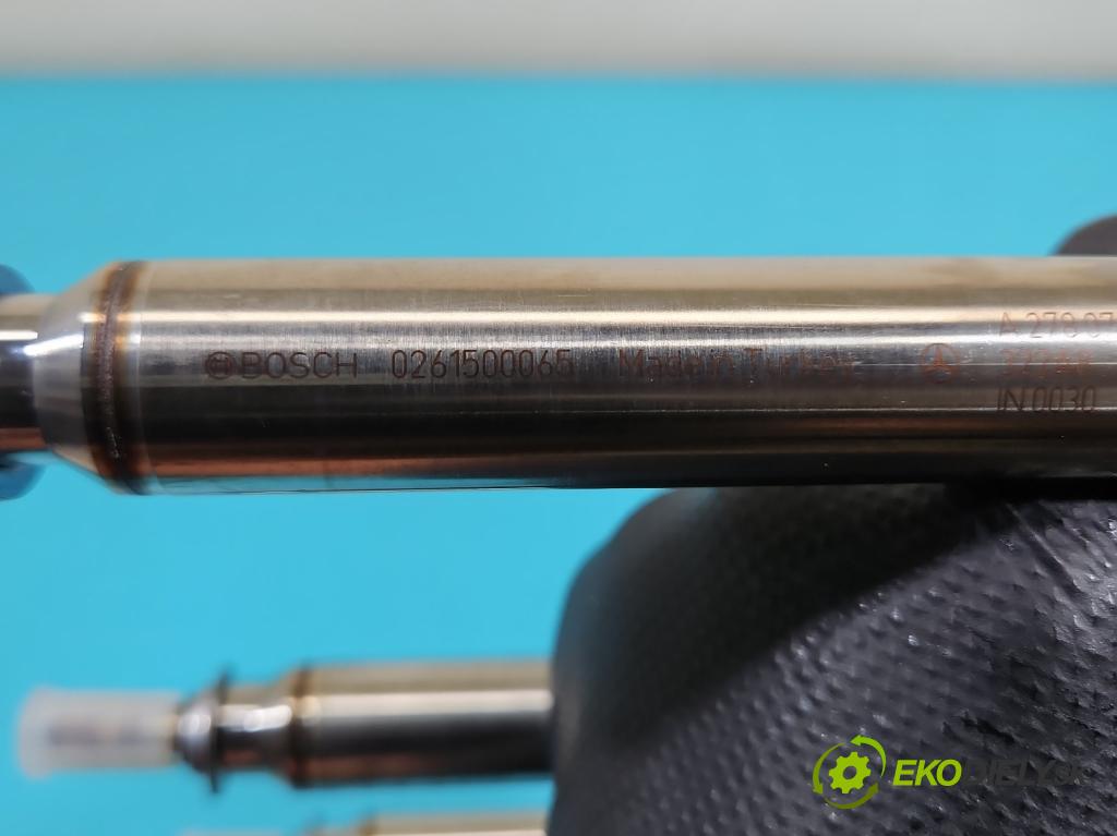 Infiniti Q30 2015-2019 1.6 T 156 HP automatic 115 kW 1595 cm3 5- vstrek A2780700687 (Vstrekovač paliva)