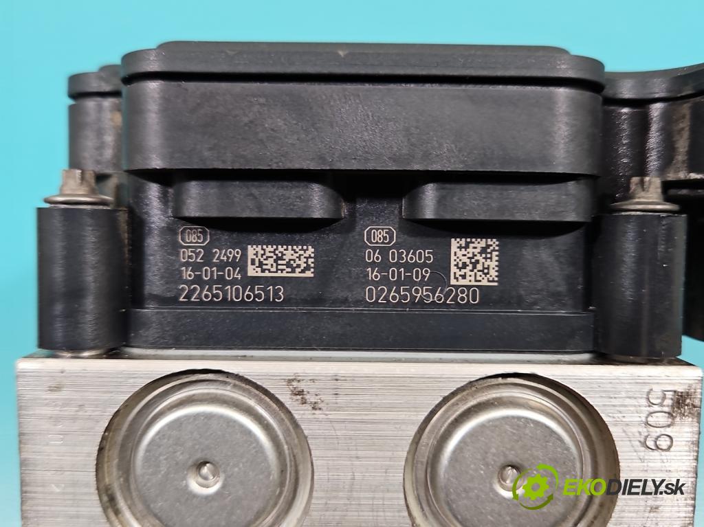 Infiniti Q30 2015-2019 1.6 T 156 HP automatic 115 kW 1595 cm3 5- čerpadlo abs A0914310000 (Pumpa ABS)