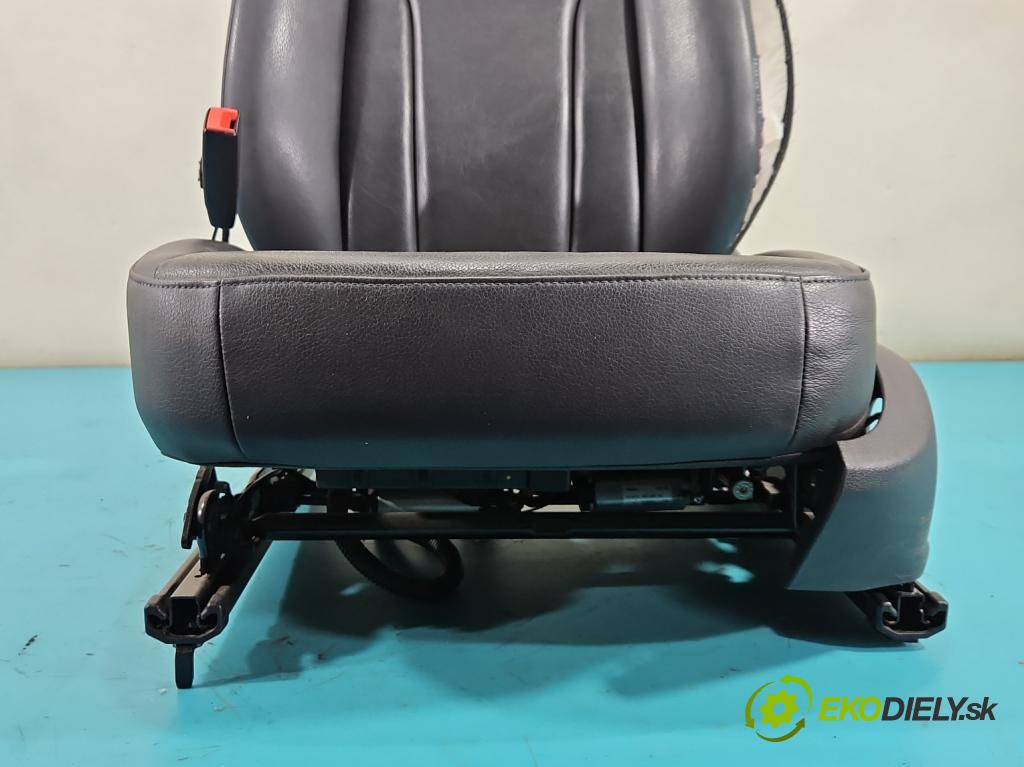 Audi Q5 2008-2016 2.0 TFSI 252KM automatic 185 kW 1984 cm3 5- sedačke: komplet