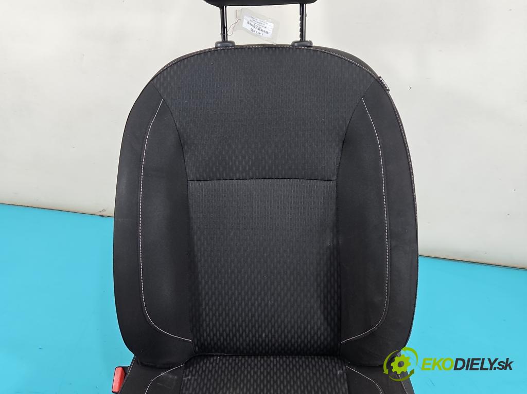 Dacia Sandero II 2012-2020 1.0 12V 73 HP manual 54 kW 999 cm3 5- Sedačka ľavý (Sedadlo)