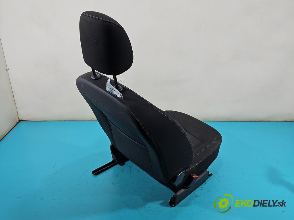 Dacia Sandero II 2012-2020 1.0 12V 73 HP manual 54 kW 999 cm3 5- Sedačka ľavý (Sedadlo)