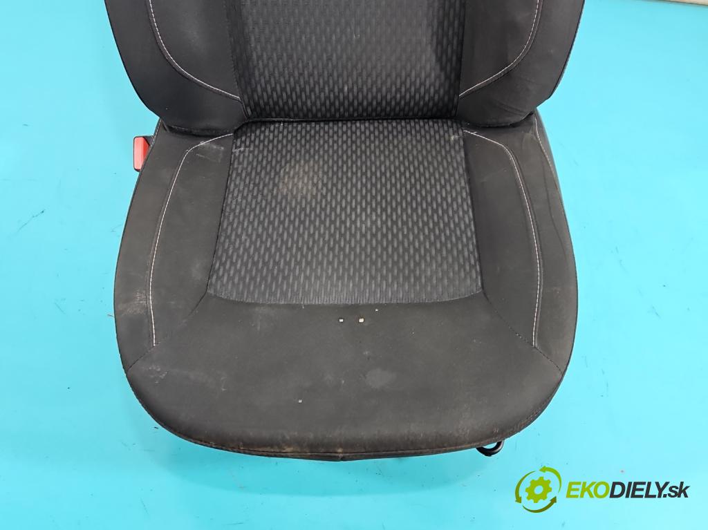 Dacia Sandero II 2012-2020 1.0 12V 73 HP manual 54 kW 999 cm3 5- Sedačka ľavý (Sedadlo)