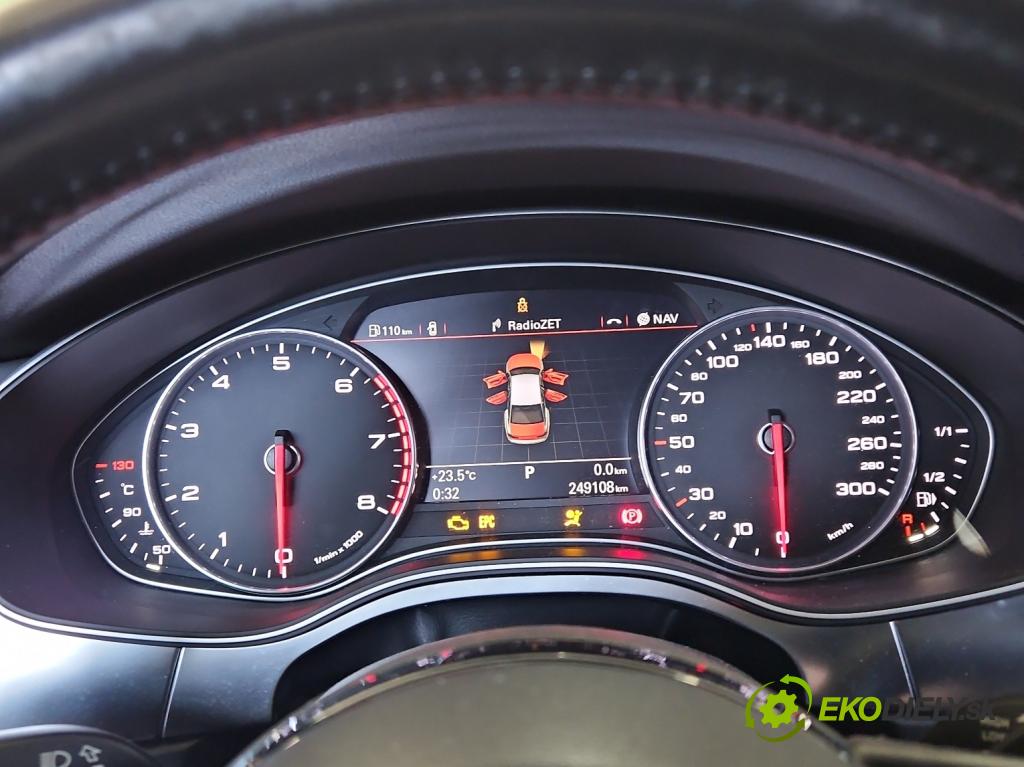 Audi A6 C7 2011-2018 2.0 TFSI 179KM automatic 132 kW 1984 cm3 4- Přístrojová deska 4G8920932B (Přístrojové desky, displeje)