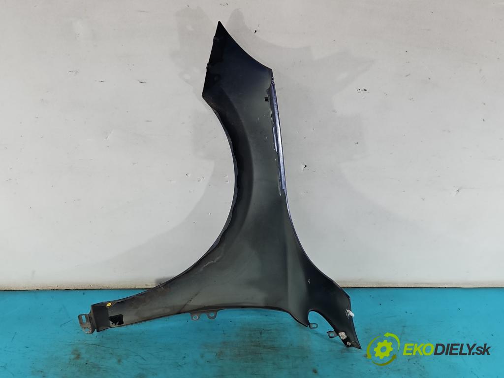 Volvo V40 II 2012-2019 1.6 D2 114 hp manual 84 kW 1560 cm3 5- blatnik přední pravý  (Klika dveří ostatní)
