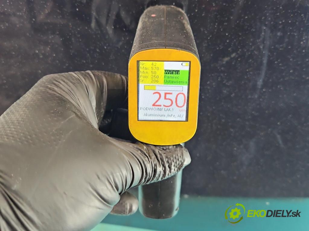Vw Phaeton 3.2 V6 fsi 241KM automatic 177 kW 3189 cm3 4- kapota predná