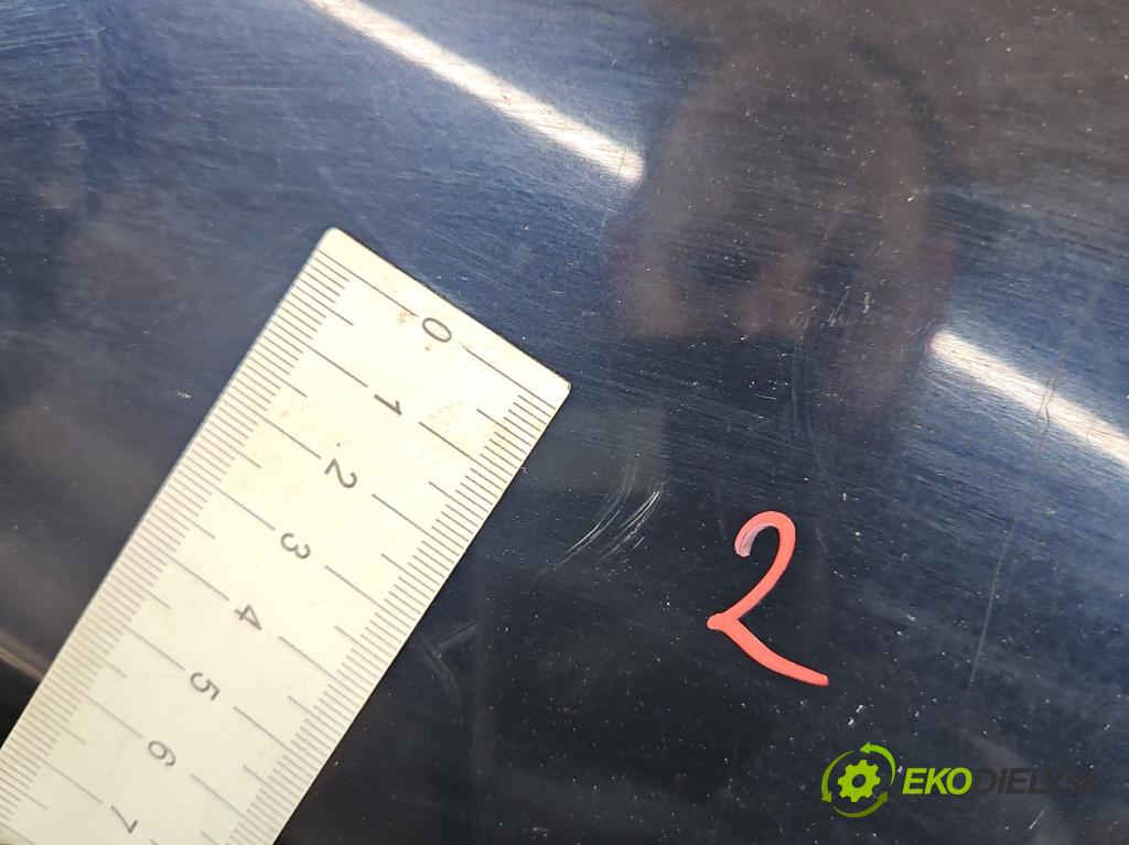 Vw Phaeton 3.2 V6 fsi 241KM automatic 177 kW 3189 cm3 4- zadní kufrové dveře  (Zadní kapota (kufr))