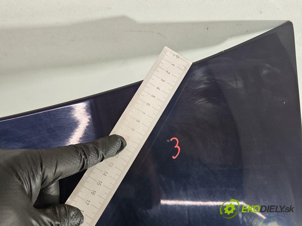 Vw Phaeton 3.2 V6 fsi 241KM automatic 177 kW 3189 cm3 4- zadní kufrové dveře  (Zadní kapota (kufr))