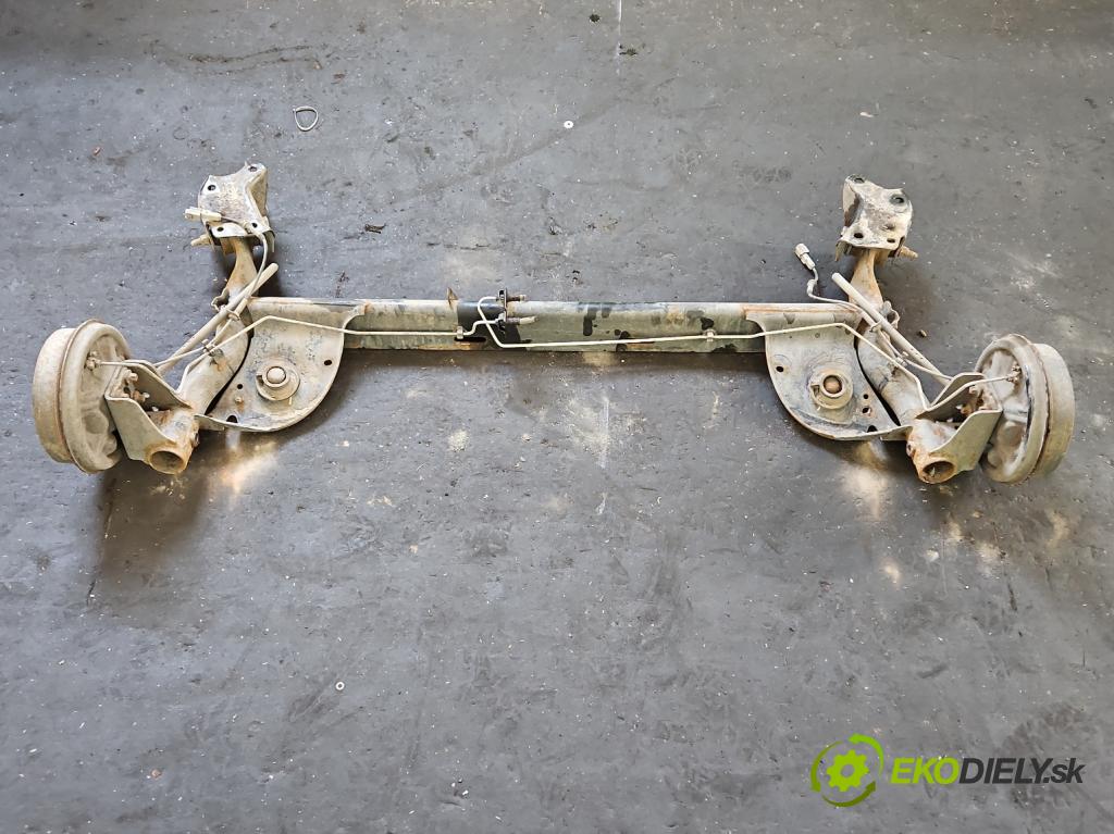 Dacia Sandero II 2012-2020 1.0 12V 73 hp manual 54 kW 999 cm3 5- zadní výztuha  (Výztuhy zadní)