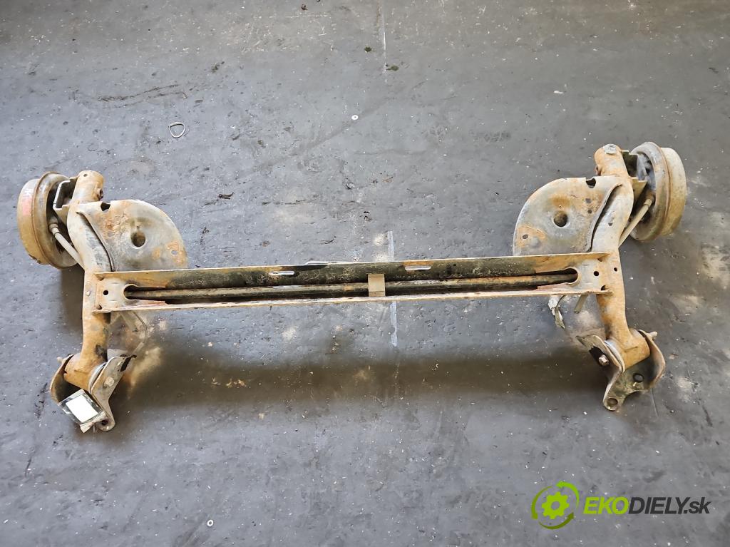 Dacia Sandero II 2012-2020 1.0 12V 73 hp manual 54 kW 999 cm3 5- zadní výztuha  (Výztuhy zadní)