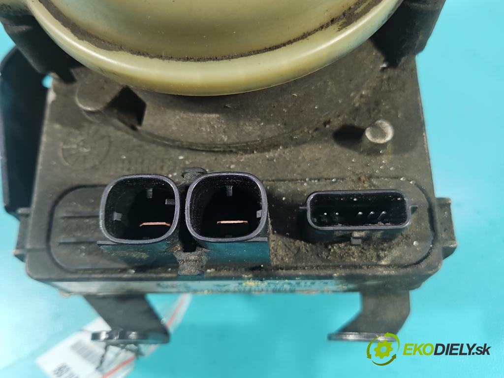 Dacia Sandero II 2012-2020 1.0 12V 73 HP manual 54 kW 999 cm3 5- čerpadlo posilovač 491101292R (Servočerpadlo)