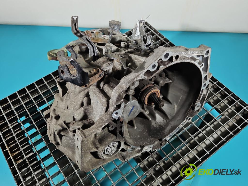 Toyota Yaris III 2011-2020 1.3 vvti 99 HP manual 73 kW 1329 cm3 5- prevodovka stupeň,rýchlosť manual 