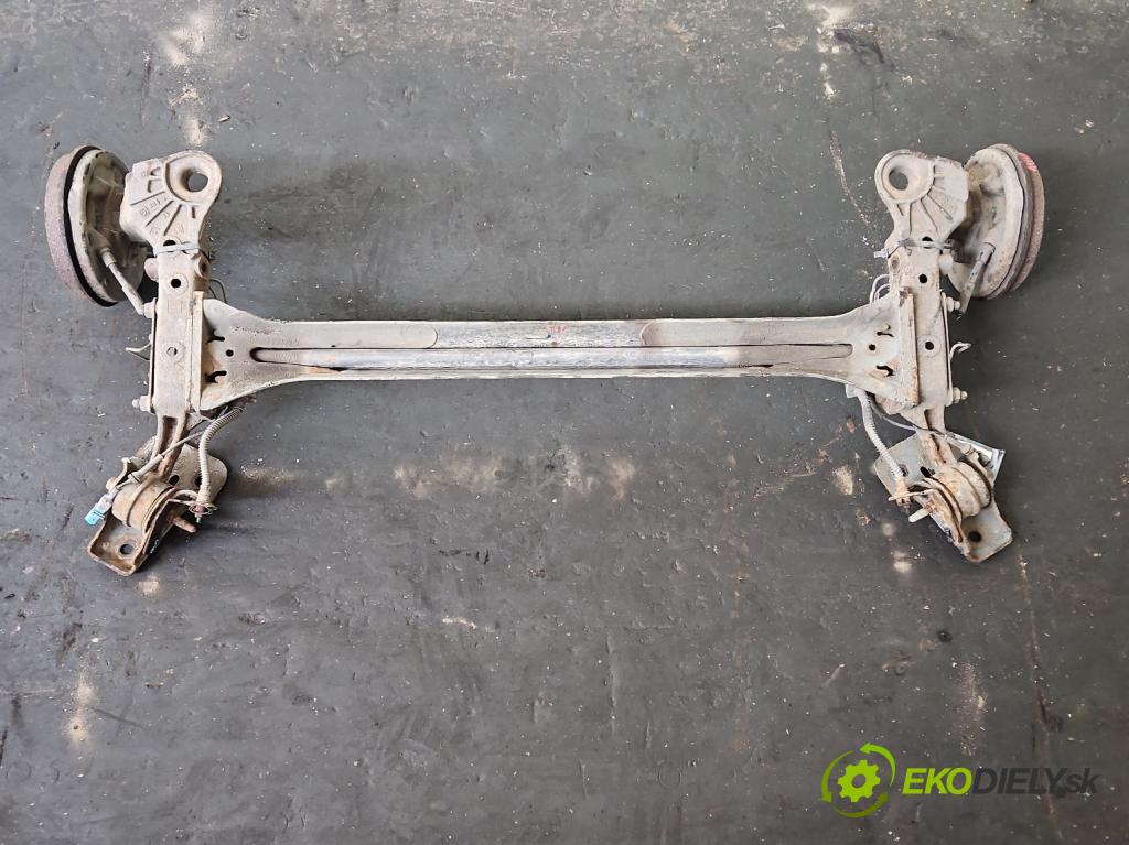 Citroen C3 I 2002-2009 1.4 8V 73 hp manual 54 kW 1360 cm3 5- zadní výztuha  (Výztuhy zadní)