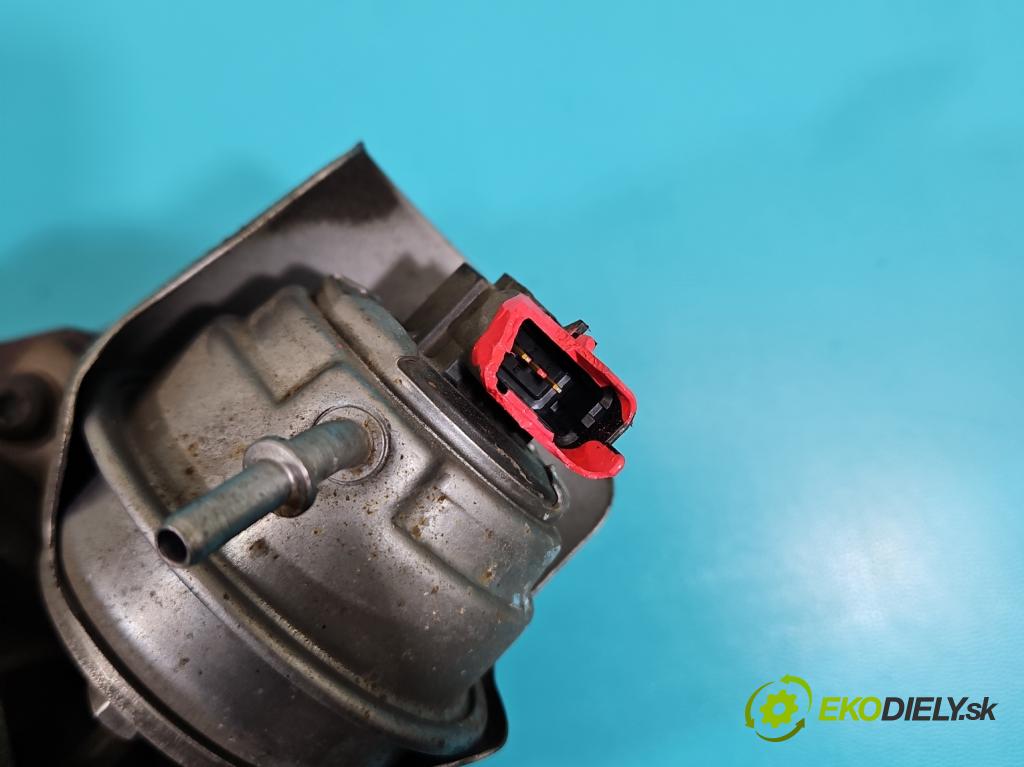 Volvo V40 II 2012-2019 1.6 D2 114 hp manual 84 kW 1560 cm3 5- Turbodmychadlo 806291-2 (Kompletní turbodmychadlo)