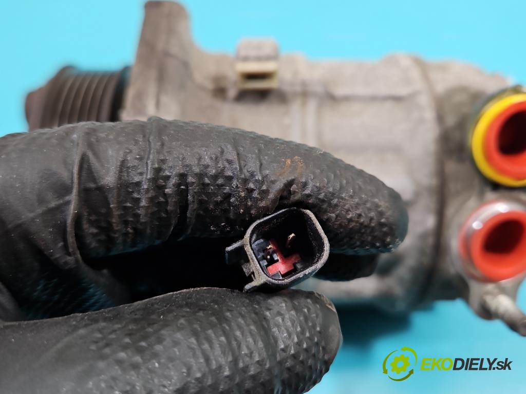 Volvo V40 II 2012-2019 1.6 D2 114 HP manual 84 kW 1560 cm3 5- Kompresor: klimatizácie 31291251 (Kompresor klimatizácie)