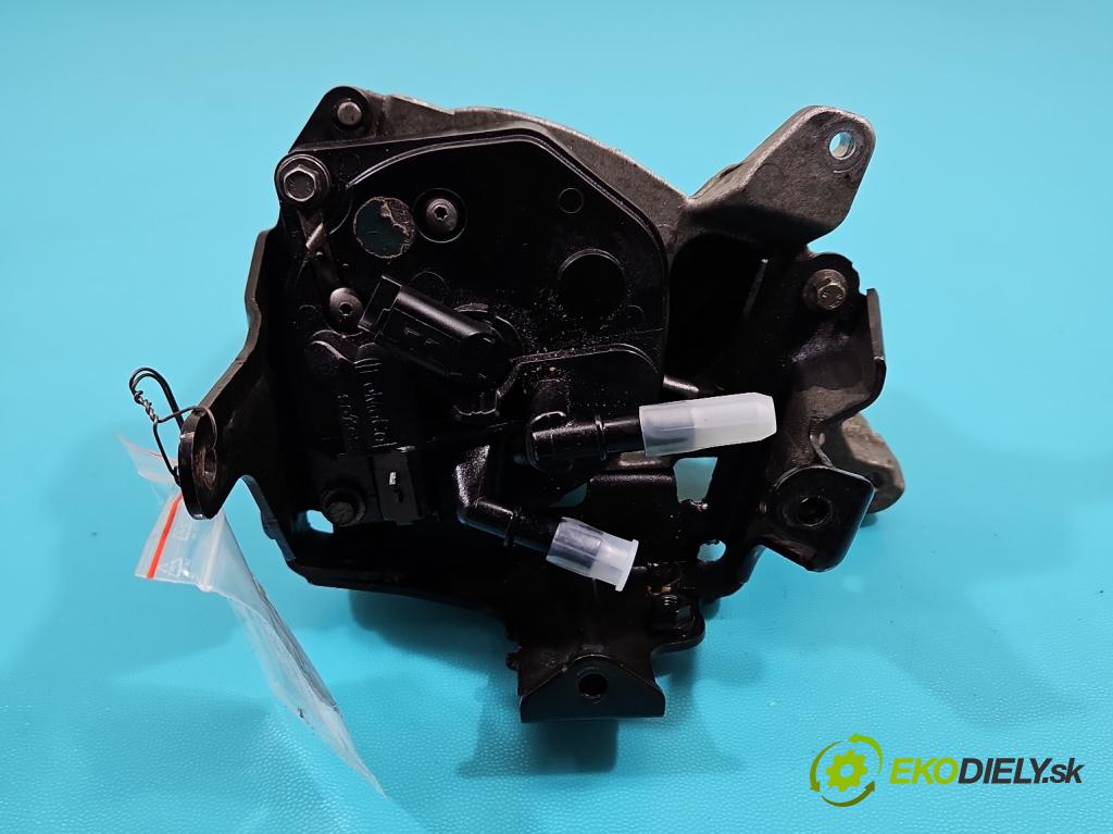 Volvo V40 II 2012-2019 1.6 D2 114 HP manual 84 kW 1560 cm3 5- obal filtra palivo AV6Q-9180-CA