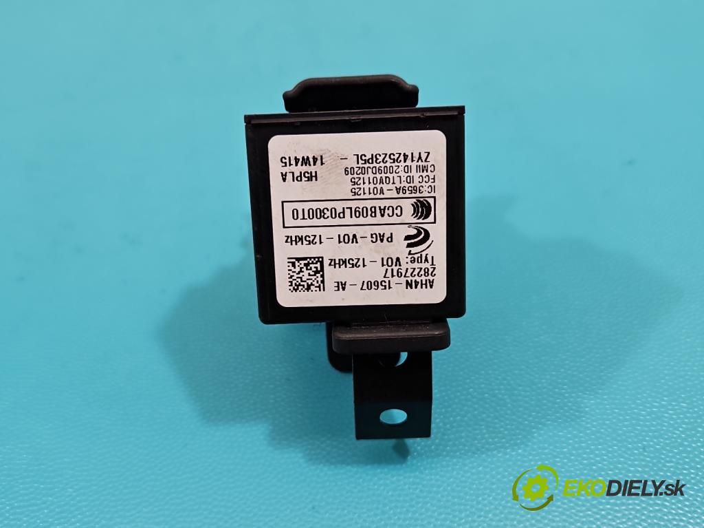 Volvo V40 II 2012-2019 1.6 D2 114 HP manual 84 kW 1560 cm3 5- Spínačka (Spínacia skrinka)