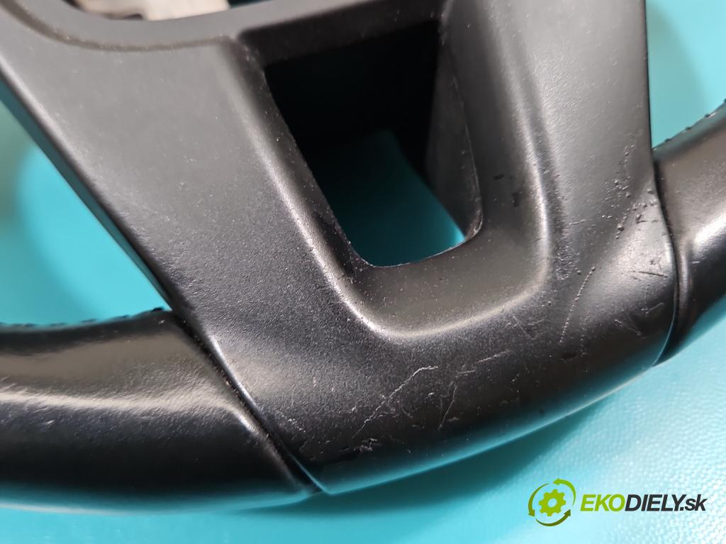 Volvo V40 II 2012-2019 1.6 D2 114 HP manual 84 kW 1560 cm3 5- volant  (Volant)