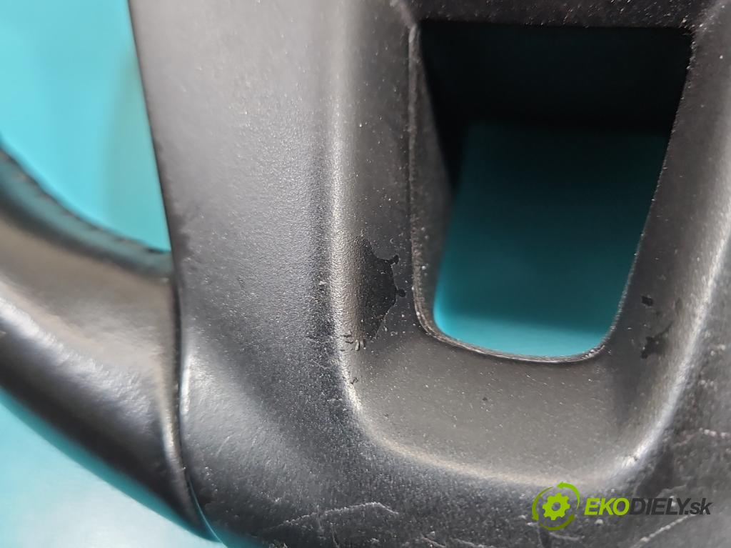 Volvo V40 II 2012-2019 1.6 D2 114 HP manual 84 kW 1560 cm3 5- volant  (Volant)