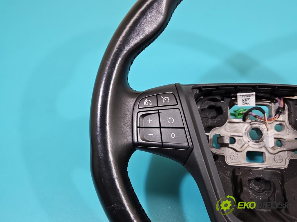 Volvo V40 II 2012-2019 1.6 D2 114 HP manual 84 kW 1560 cm3 5- volant  (Volant)