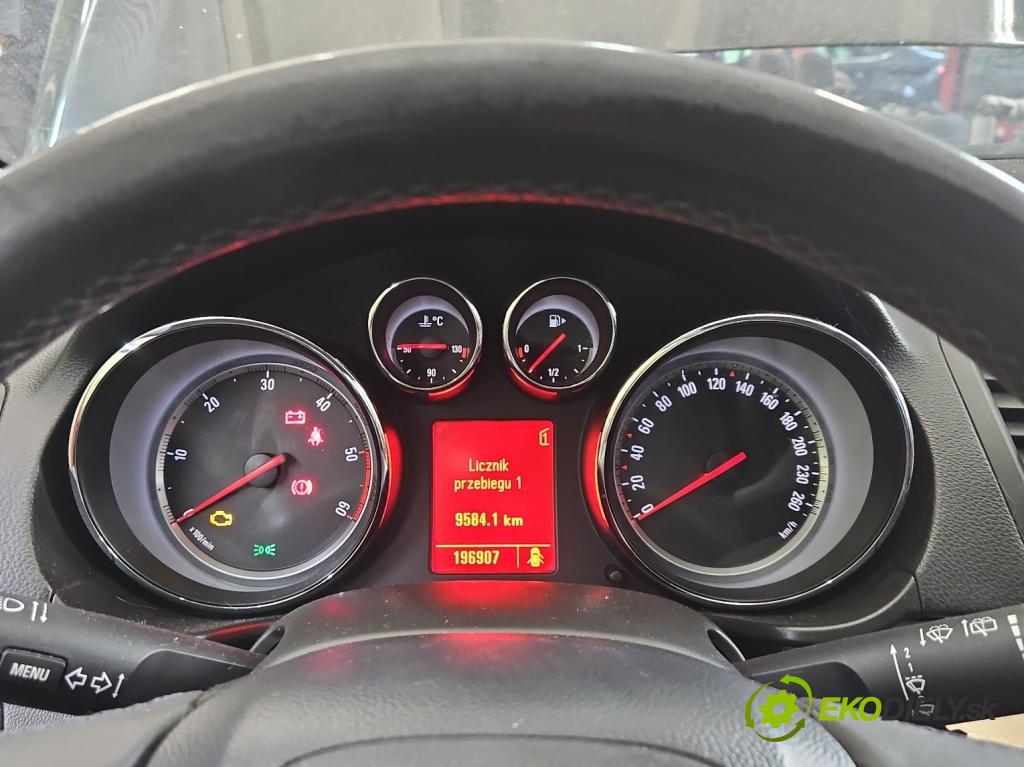 Opel Insignia A 2008-2017 2.0 cdti 131 hp manual 96 kW 1956 cm3 5- Přístrojová deska 22783076 (Přístrojové desky, displeje)