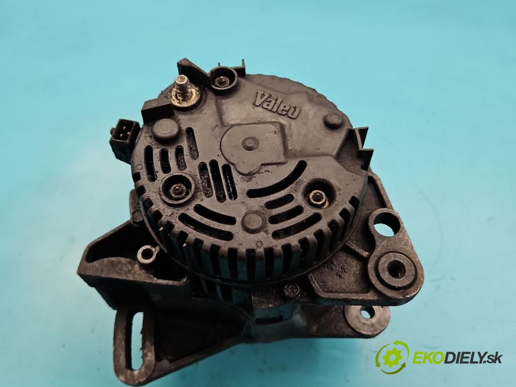 Vw Transporter T4 1990-2003 1.9 TD 68 HP manual 50 kW 1896 cm3 5- Alternator 03C903023E (Alternátor)