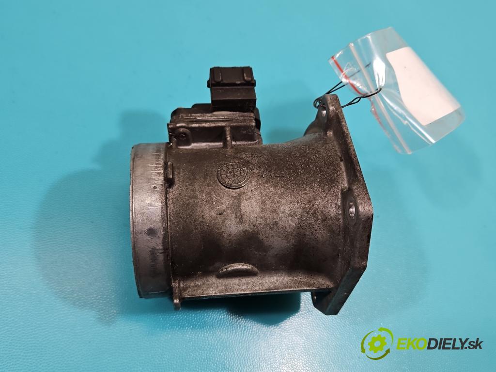 Vw Passat B4 1993-1997 2.0 8V 116 HP manual 85 kW 1984 cm3 5- průtokoměr: 037906461B (Váha vzduchu)