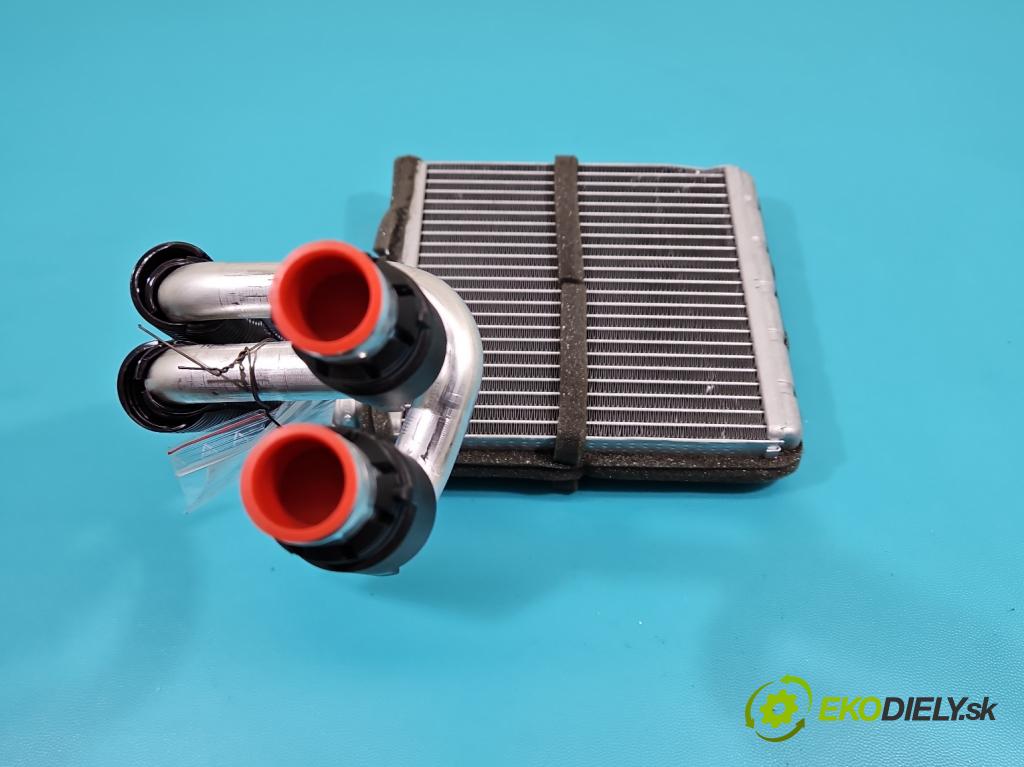 Seat Arona 2017- 1.0 TSI 110 hp manual 81 kW 999 cm3 5- radiátor FS428001 (Radiátory topení)