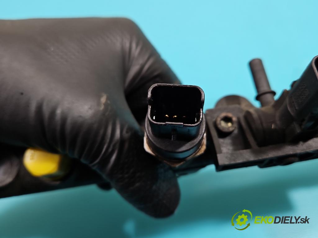 Peugeot 807 2002-2014 2.2 hdi 128 HP manual 94 kW 2179 cm3 5- lišta vstrekovacia 0445214017 (Vstrekovacia lišta)