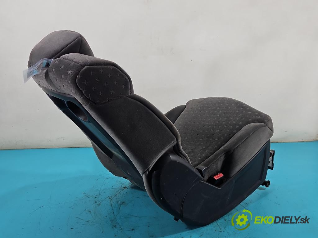 Peugeot 807 2002-2014 2.2 hdi 128 HP manual 94 kW 2179 cm3 5- Sedačka zadné pravý III