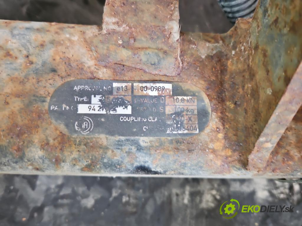 Peugeot 807 2002-2014 2.2 hdi 128 HP manual 94 kW 2179 cm3 5- Hák: vlečení:  (Ťažné zariadenie)